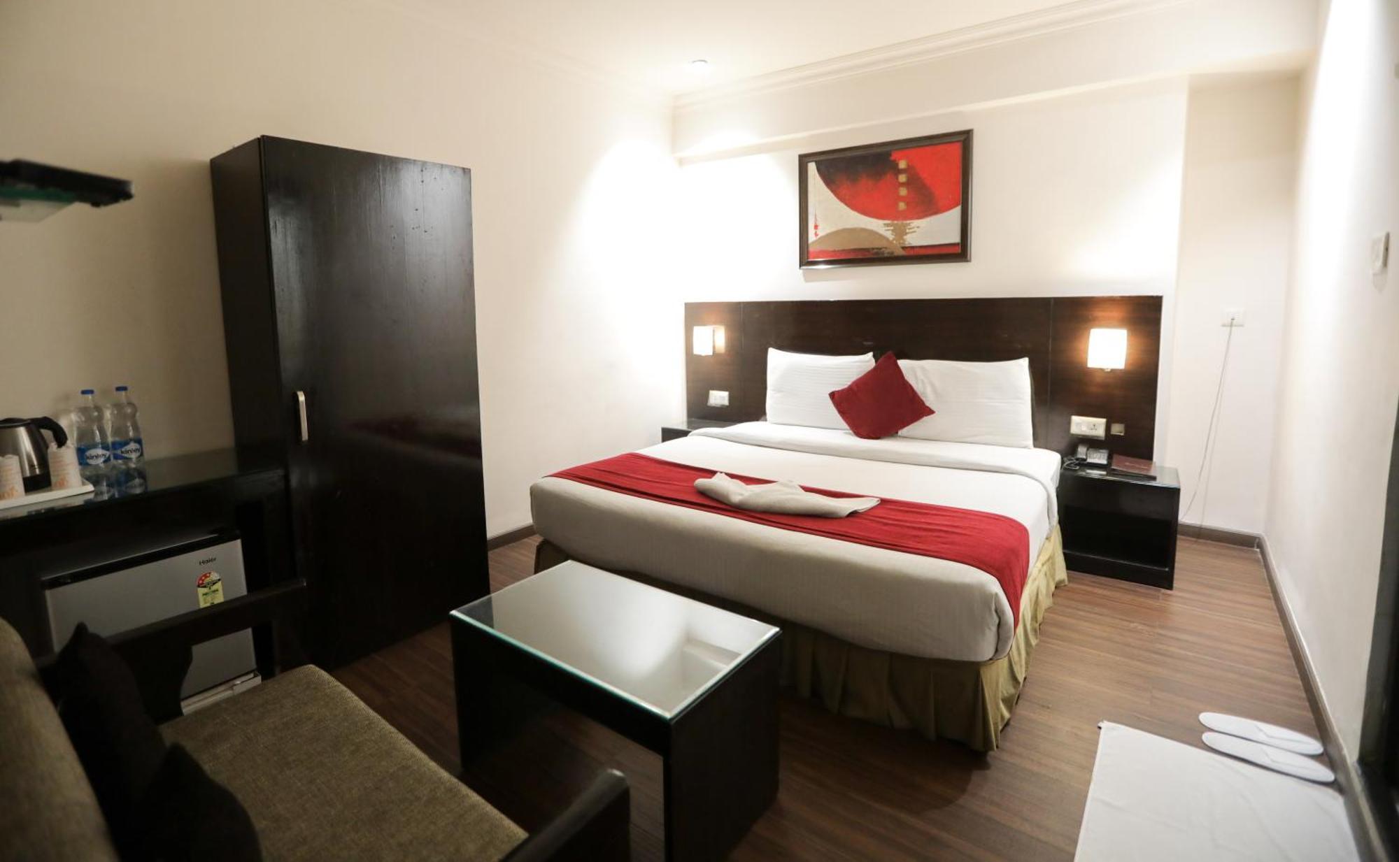 Anr Hotels Lakhnau Kültér fotó