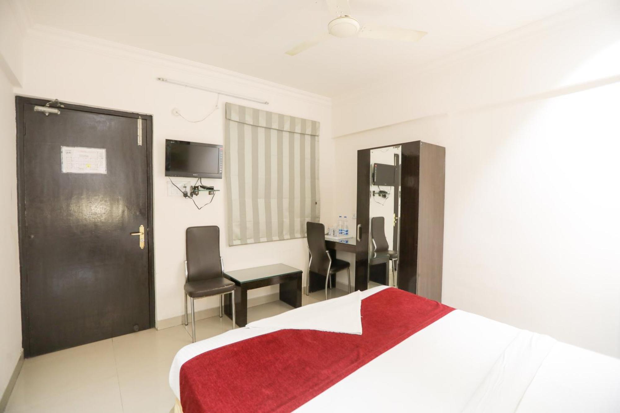 Anr Hotels Lakhnau Kültér fotó
