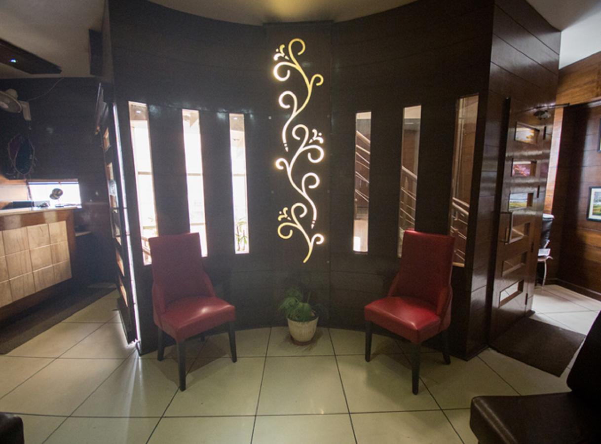 Anr Hotels Lakhnau Kültér fotó